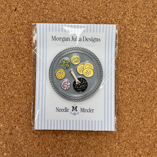 Caviar Tray Needle Minder