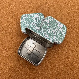 Magnetic Needle Tin Case