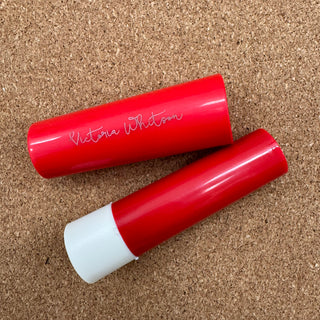 Red Spring Scissors & Magnetic Needle Bottle Set