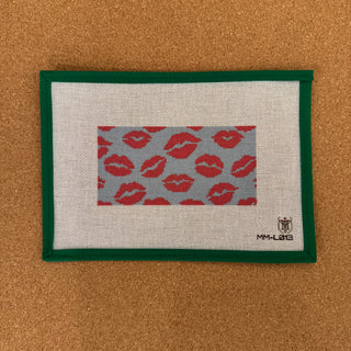 Kiss Pattern Insert