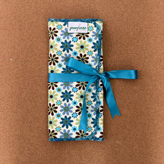 Greenhouse Exclusive: Fiber Storage Pouch - Teal Daisy