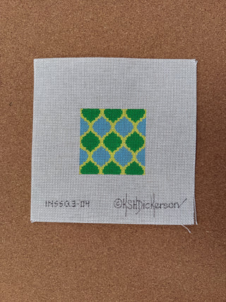 INSSQ3-04 Planet Earth 3” Square Insert – Quatrefoils – Kelly & aqua on lime
