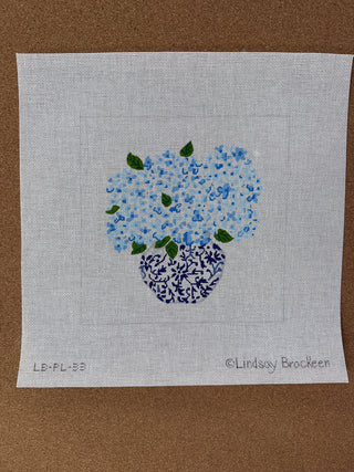 LB-PL-33 Lindsay Brackeen – Blue Chinoiserie Pot w/ Blue Hydrangeas