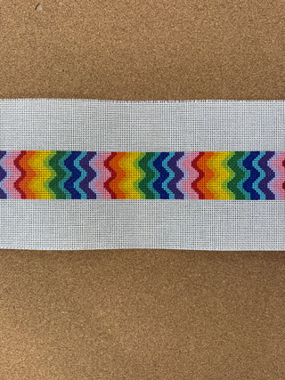 MD-68 Purse strap - rainbow bargello