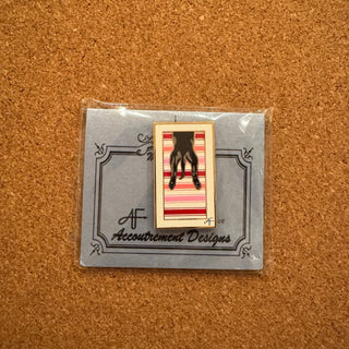 Black Lab Sploot Needle Minder